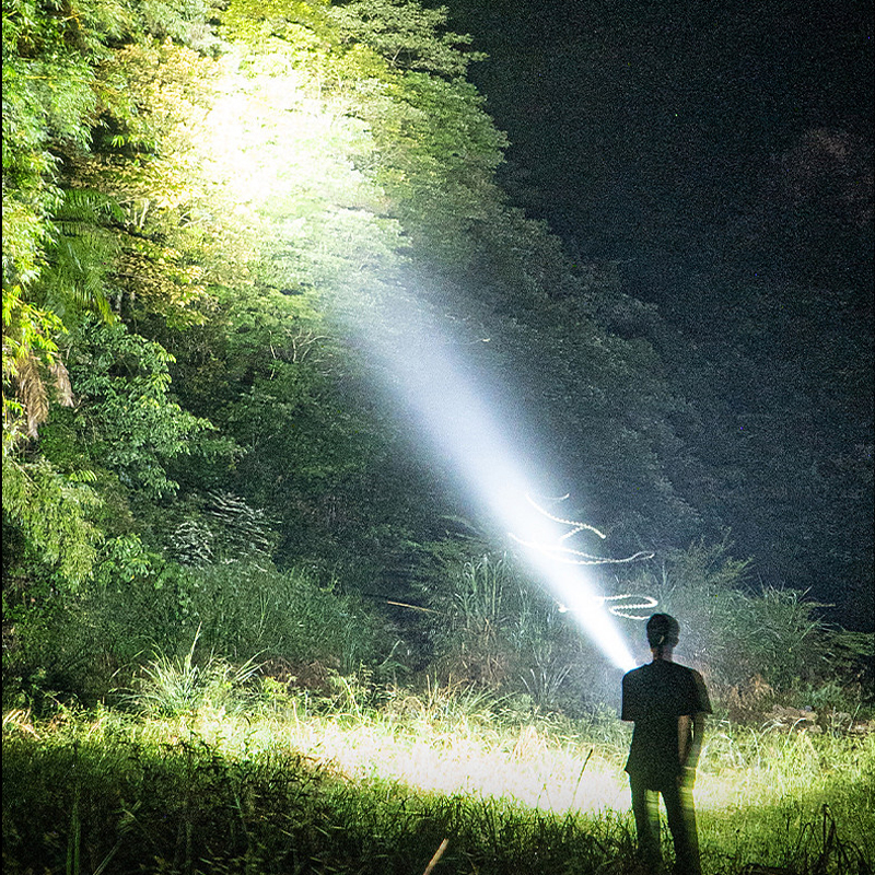 SMILING SHARK Portable LED Flashlight USB Rechargeable with Hook Zoomable Torch for Outdoor Camping Hiking Emergency Lantern
