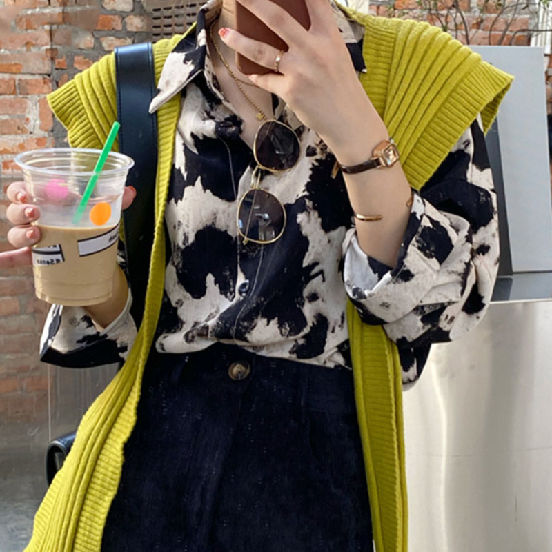 Camisas con botones y estampado de vaca para mujer, Tops de talla grande, ropa de coreana, ropa de calle de gasa, Blusa de manga larga, novedad de 13486