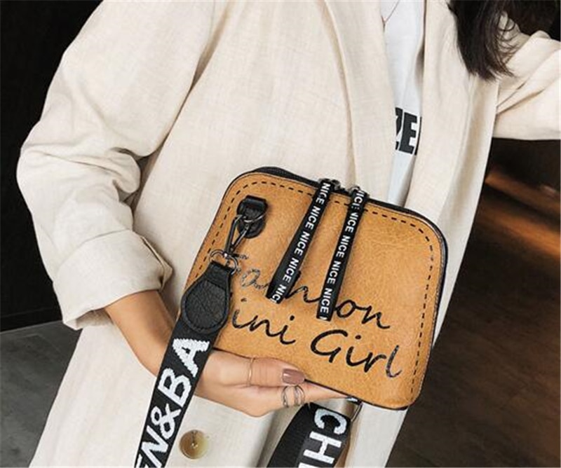 Sac à bandoulière en cuir pu pour femmes, sac à large sangle à épaule en forme de coquille, sacoches tendance tendance avec impression de lettres