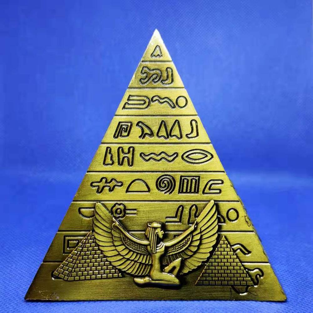 Egyptische piramide model legering ornamenten populaire woonaccessoires kantoor woonkamer decoratie miniatuur beeldje