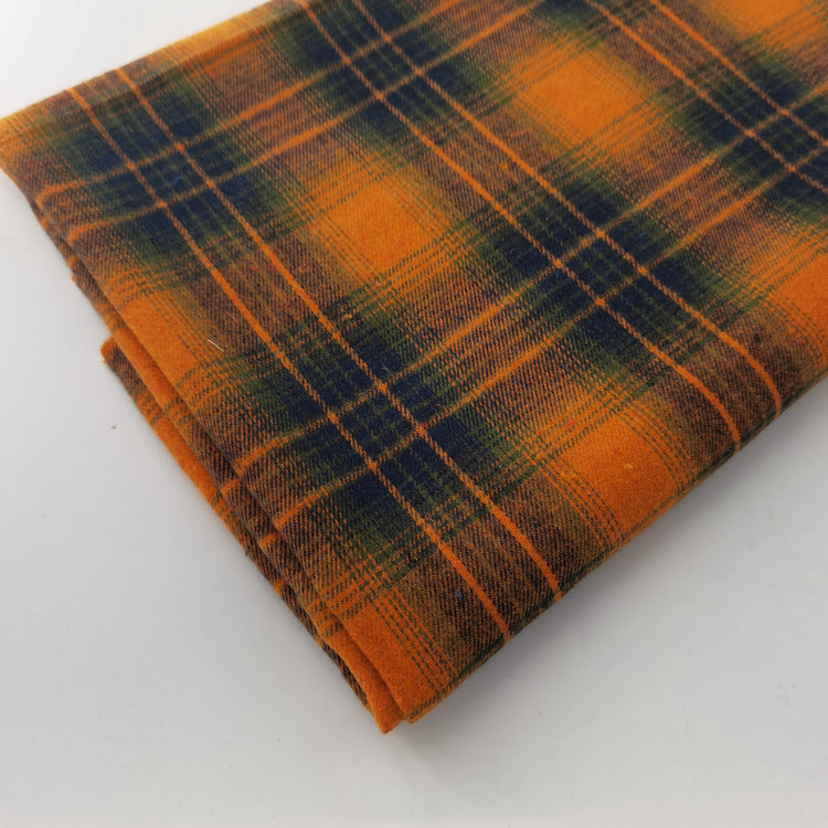 Harjattu Ruudullinen Kangas Metri - 100x145cm - Polyesteri/Puuvilla - Paita, Mekko, Hame