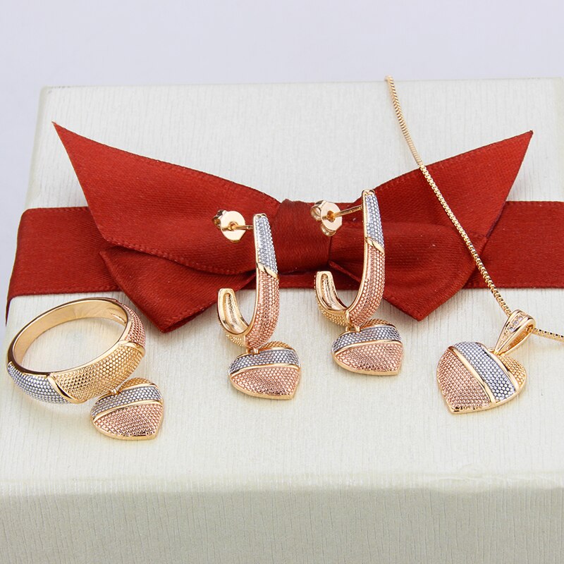 Exquisite Jewelry Set Gold Copper White Cubic Zircon Heart Necklace Earrings For Women Party