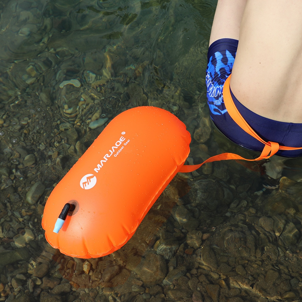 1 stk flydepose vandtæt pvc oppustelig svømmebøje vandsport livredder svømning redningskrans lufttør slæb sejler flydepose