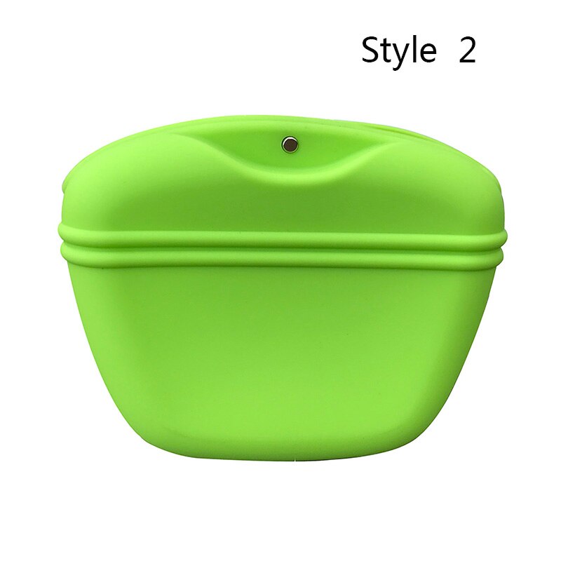 Silicone Outdoor Portable Dog Treat Waist Bag Snack Haversack Pocket Reward Bags Dogs Cats Training Bag Pet Accessories: Modle 2 green color