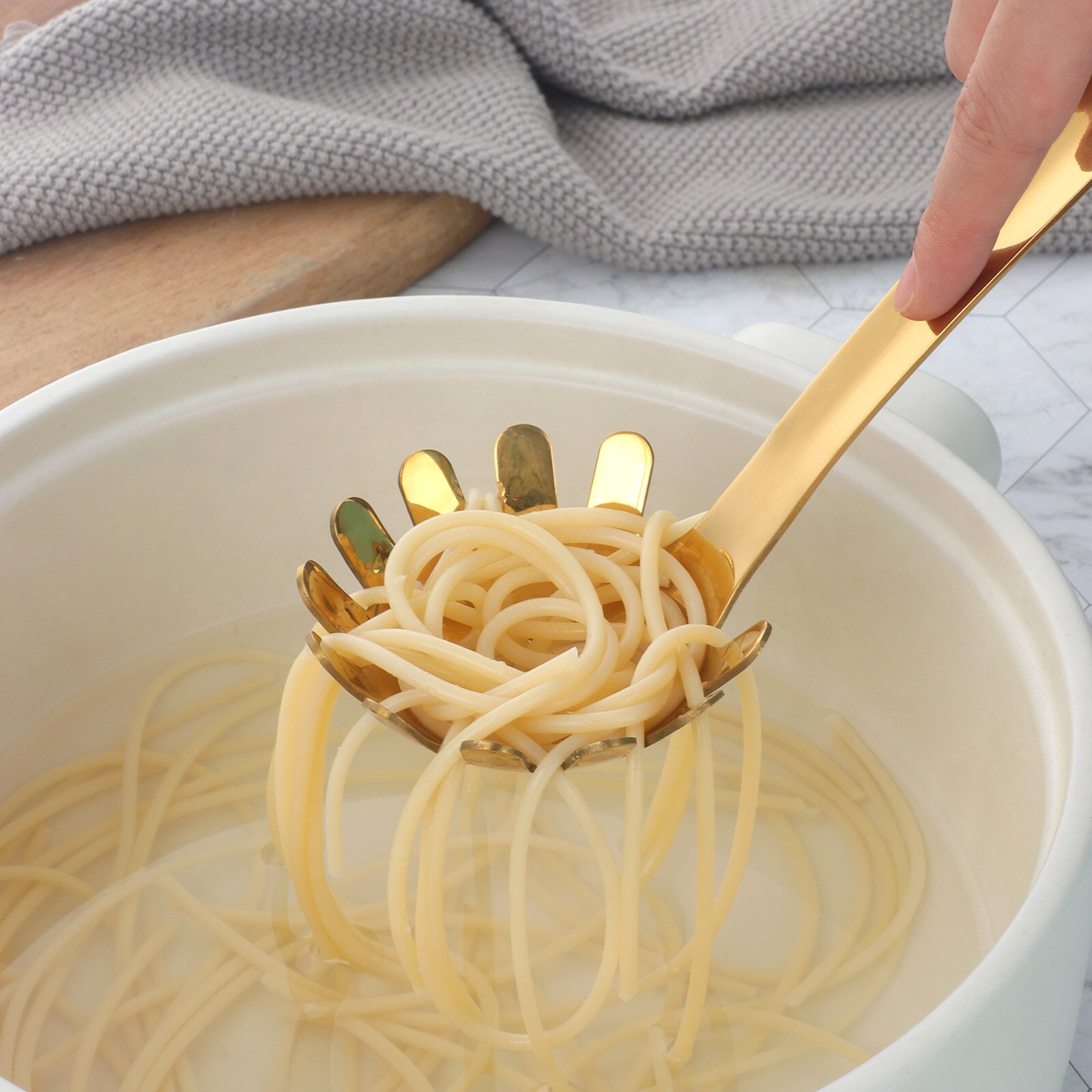 5Pcs Kitchen Utensils Set Stainless Steel Cooking Soup Spoon Spaghetti Ladle Potato Masher Serving Fork Set Hangable Kitchenware