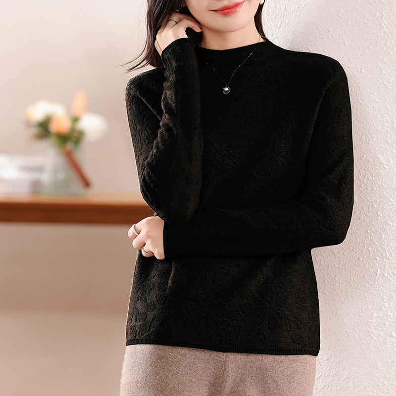 100%  damestrikket genser i merinoull, rund hals, hul, avslappet, moteriktig, varm, , undertøy, høst/vinter: Xl / Svart