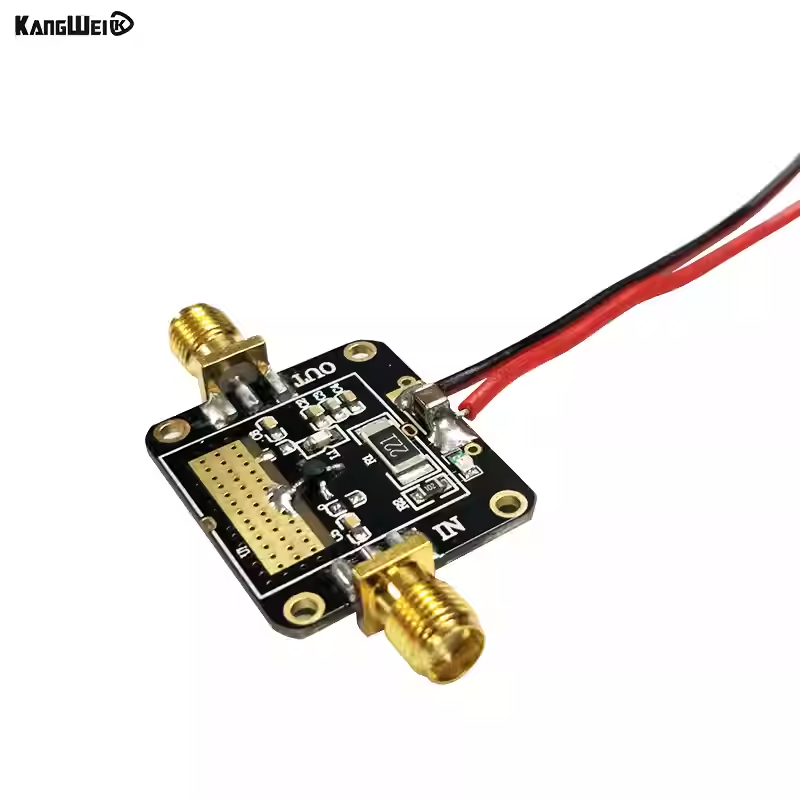 RF Versterker Low Noise LNA Breedband 10 M-8 GHz Gain 12dB Gain Onboard Shield Cover
