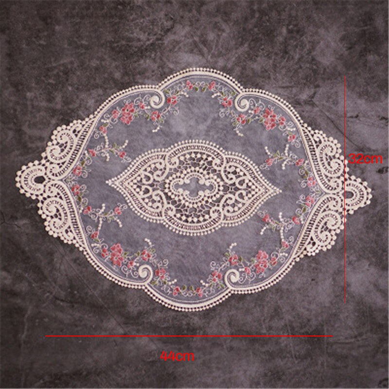 Table broderie artisanat napperon style européen dentelle tissu isolation thermique panneau tapis Anti-brûlure caboteur rétro dentelle tapis de Table: Style 2 Cream color