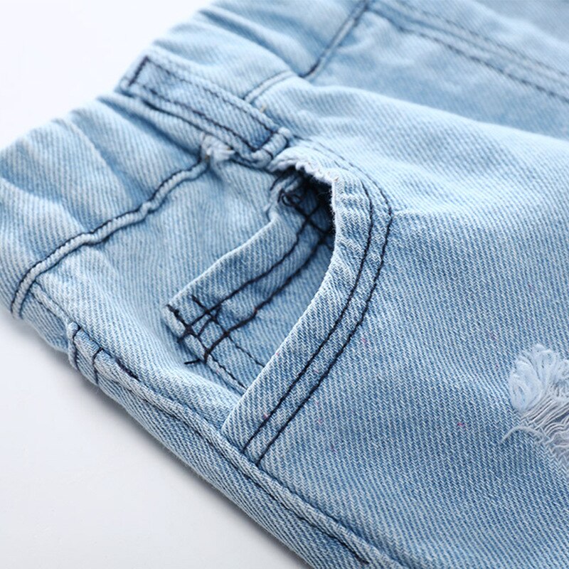 ¡Novedad de ! Pantalones vaqueros cortos con agujeros para bebés, pantalones cortos de mezclilla azul claro de verano para niños, pantalones cortos elásticos con cintura de 2 a 7 años