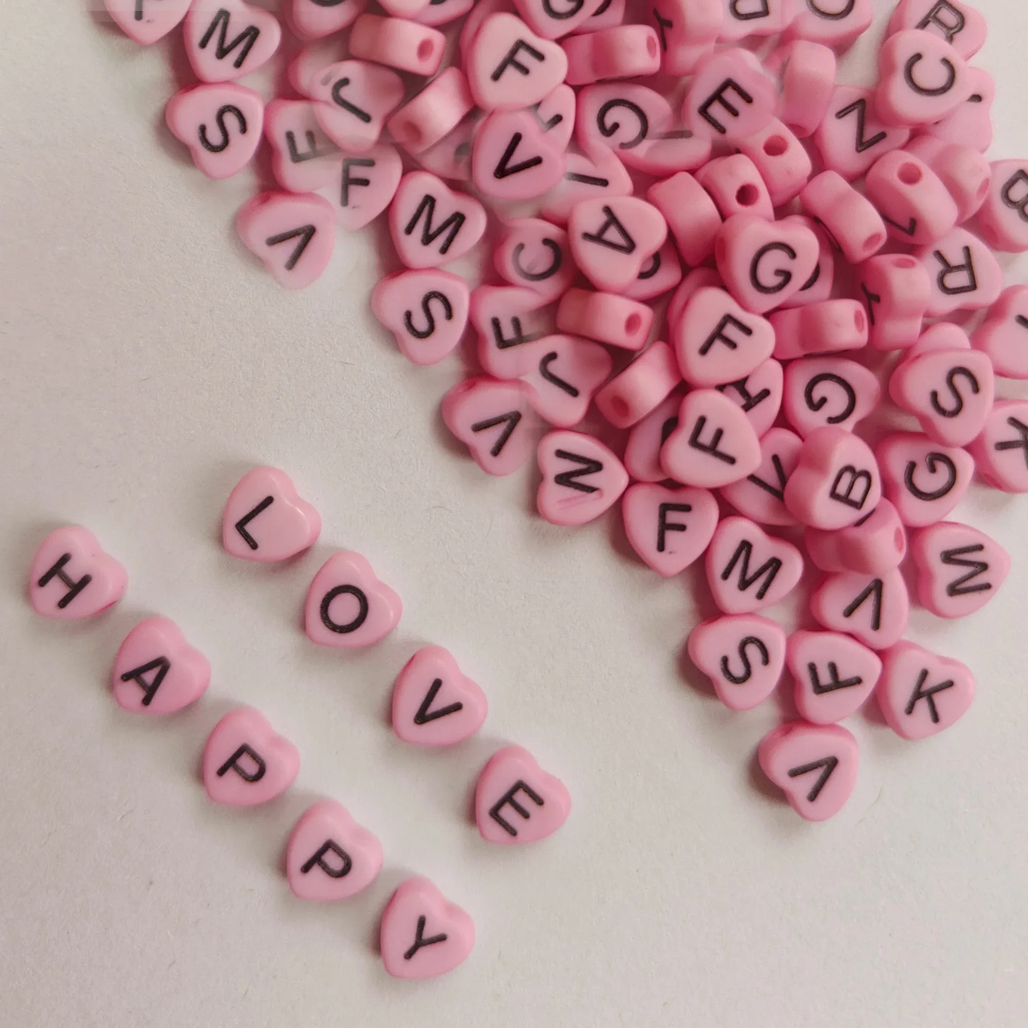 100/200/300/500 Uds. Cuentas acrílicas con forma de corazón y letras, cuentas espaciadoras del alfabeto para fabricación de joyería, collar de pulsera DIY hecho a mano