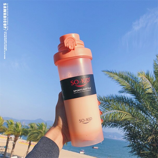 700ml protein shaker flaske bpa gratis vandflasker gym sport fitness rejse studerende børn skole drikkedunk til sommer: Lyserød