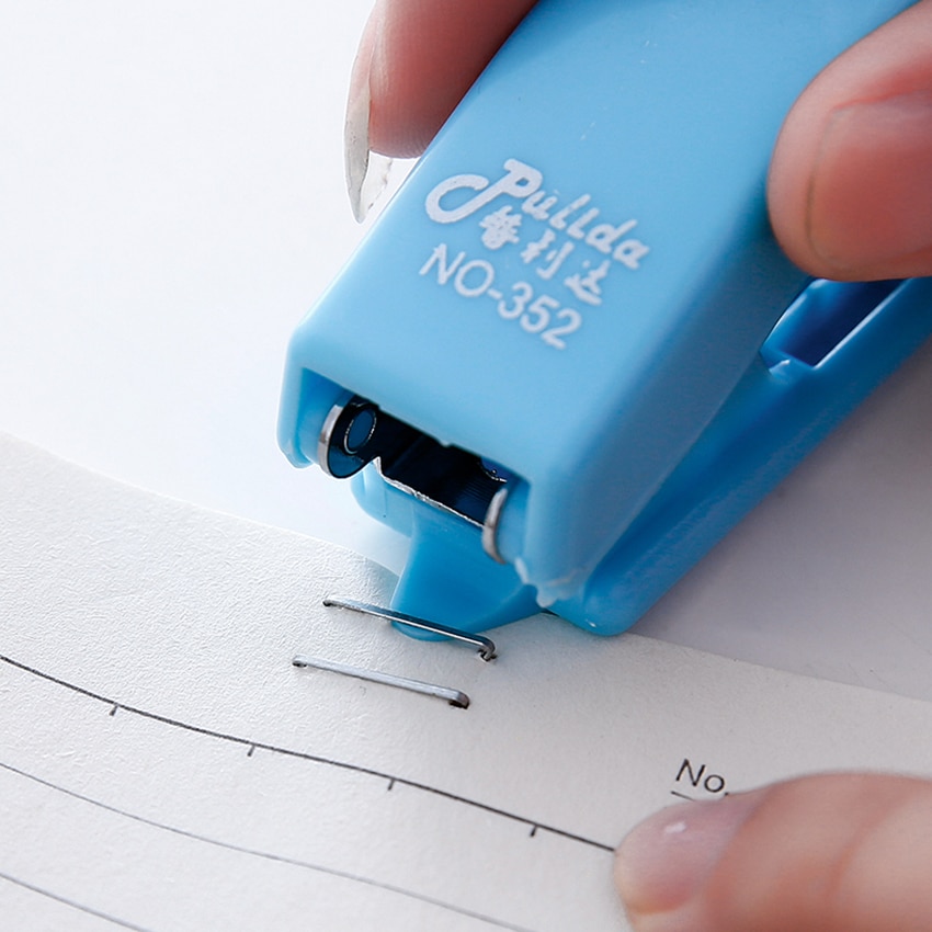 Instrukcja mini zszywacz z zszywki, 2-12 arkuszy 80g PAPIER robić KOPIOWANIA przydatne mini zszywacz dla studenta biurowe wiążące biurowe dostaw