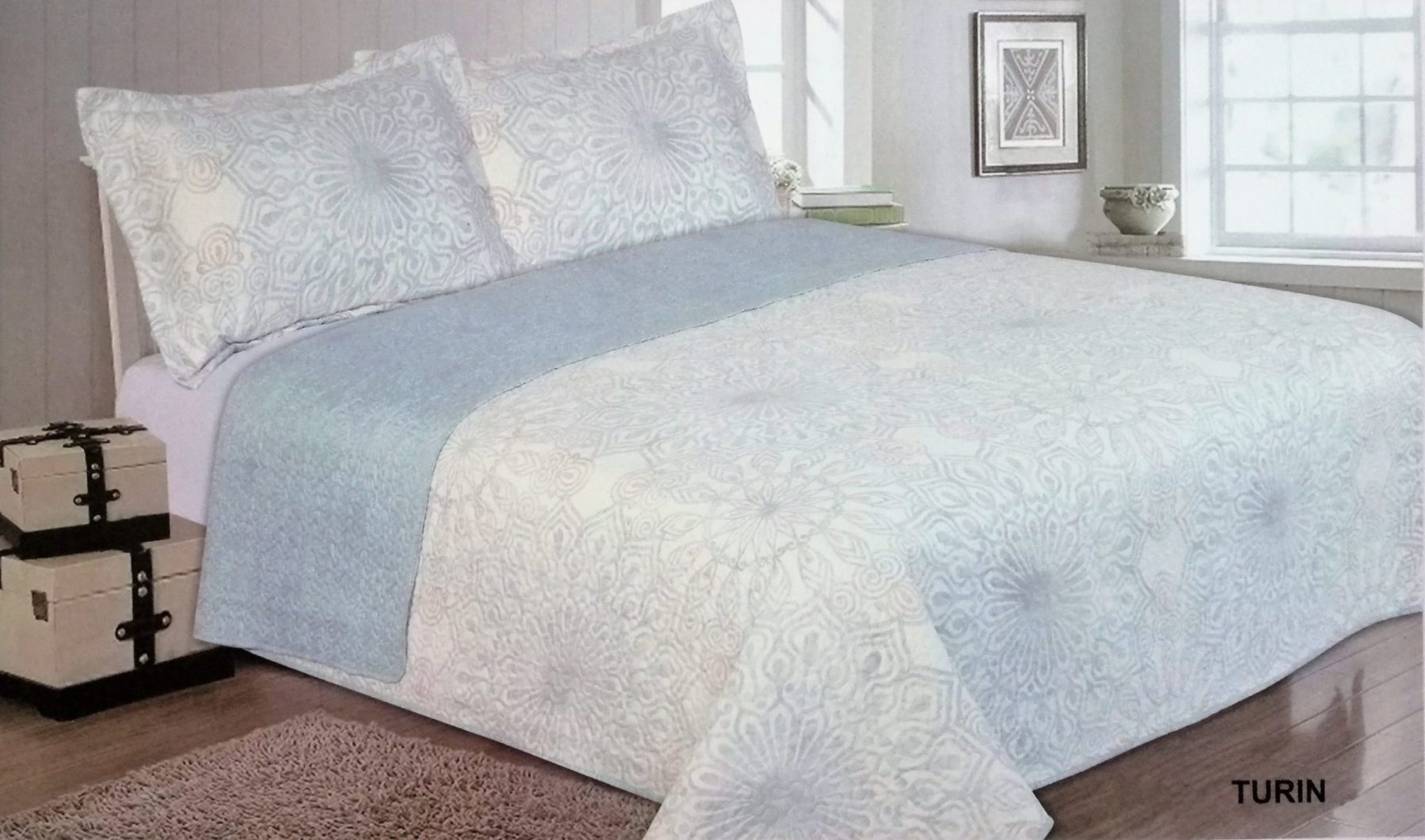 Couette d'été réversible en tissu bleu, rapport /prix exceptionnel.