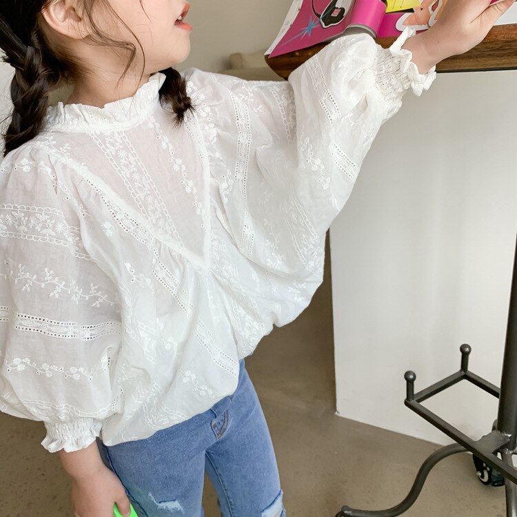 WLG Mädchen Weiß verlieren Blusen freundlicher Frühling Herbst Fledermaus Ärmel Stickerei Shirt Baby Mädchen lässig Alle Spiel Spitzen für 2 -7 jahre: 24M