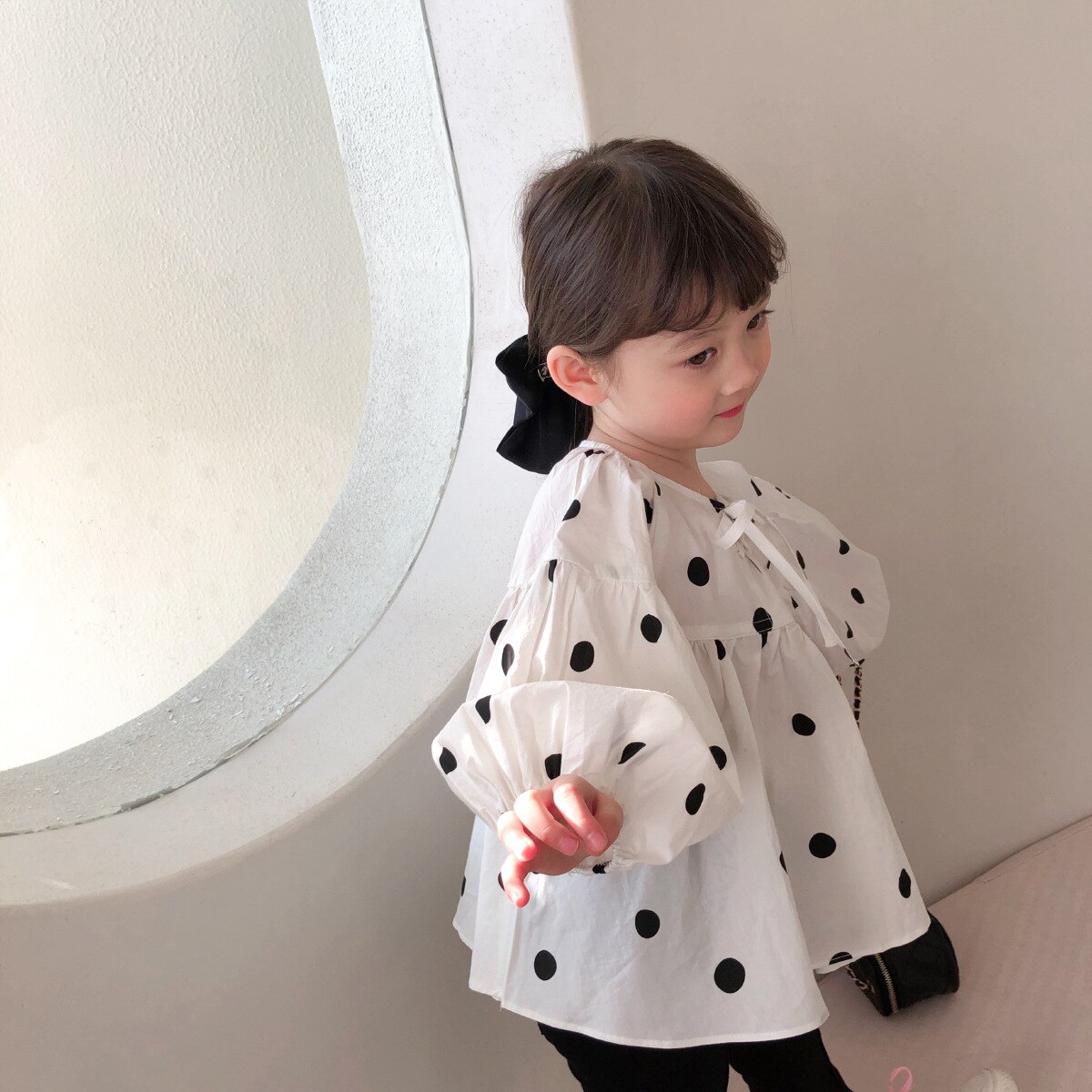 Camicie a pois primaverili per ragazze camicetta di cotone carino abbigliamento per bambini camicia da bambola estiva a maniche lunghe lanterna 2T-6T camicetta Lolita autunnale