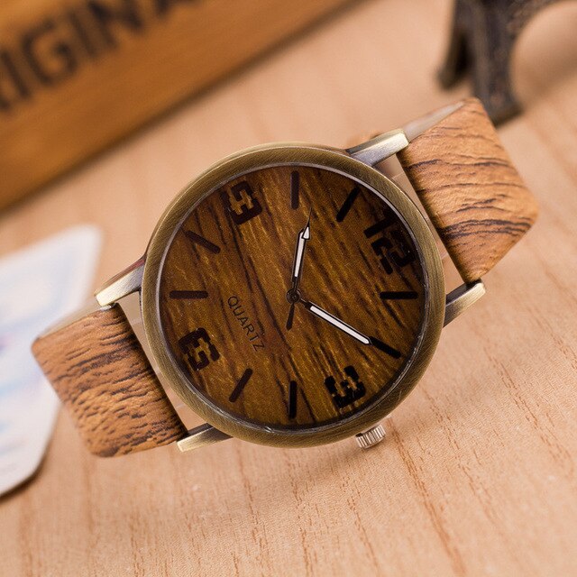 Træure luksus kvinder dameur romertal træ pu læderbånd analog kvarts vogue armbåndsure relogio masculino: -en
