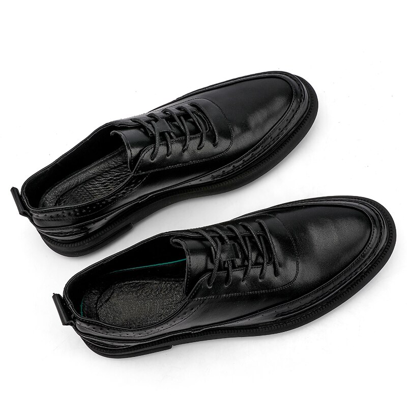Klassiska herrskor bekväma oxford läderskor man snörning brogue män skor fest män skor