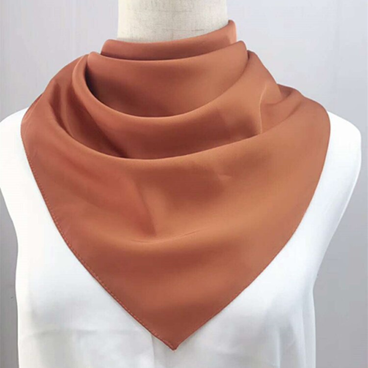 70*70 Cm Bandana Hoofddoek Voor Vrouwen Zijde Satijn Haar Sjaals Vrouwelijke Leuke Zakdoek Hals Sjaals Voor Dames groen Zwart Wit: Gold