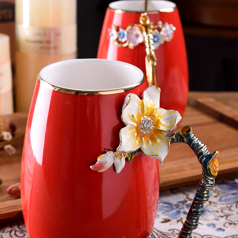 Europe Novelty Enamel Coffee Cup Mug Flower Tea ceramics Cups for and Cold Drinks Milk Alloy Handgrip Cups and Mugs