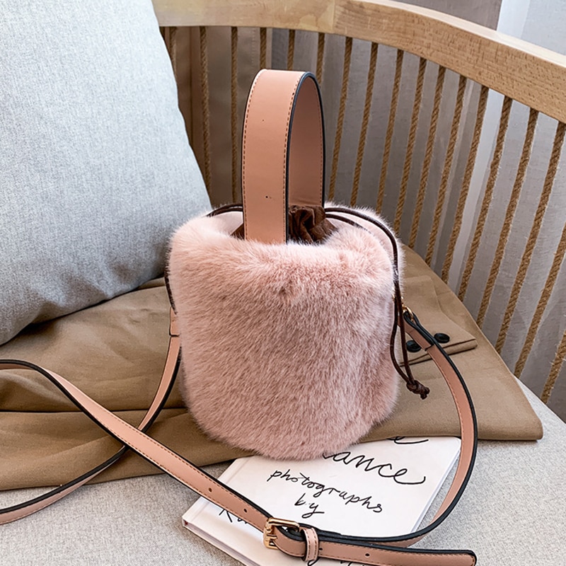 Bucket Bag Handbag Faux Fur Winter Bags Women Shoulder Crossbody Bag Ladies Plush Hand Bags Designers Bolsa Feminina Sac