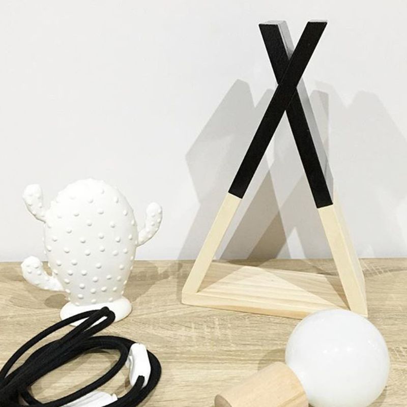 Nordic Stijl Baby Houten Driehoek Plank Mooie Muur Opknoping Trigon Opslag Boek Plank Thuis Kids Babykamer Diy Decor