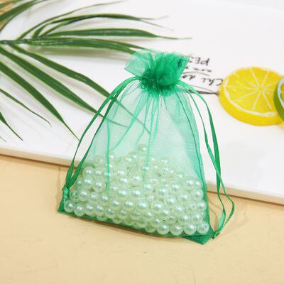 50 stücke Schmuck Taschen 7*9cm Organza Schmuck Verpackung Tasche Ohrring Halsketten Armbänder Halter Beutel Hochzeit Schmuck beutel: green