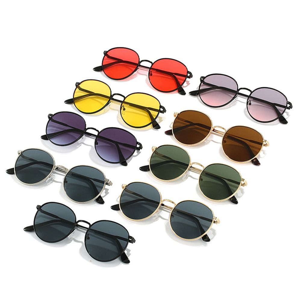Gafas de sol redondas con protección UV para hombre y mujer, lentes de sol con montura de Metal, Estilo Vintage, accesorios de calle a la para verano