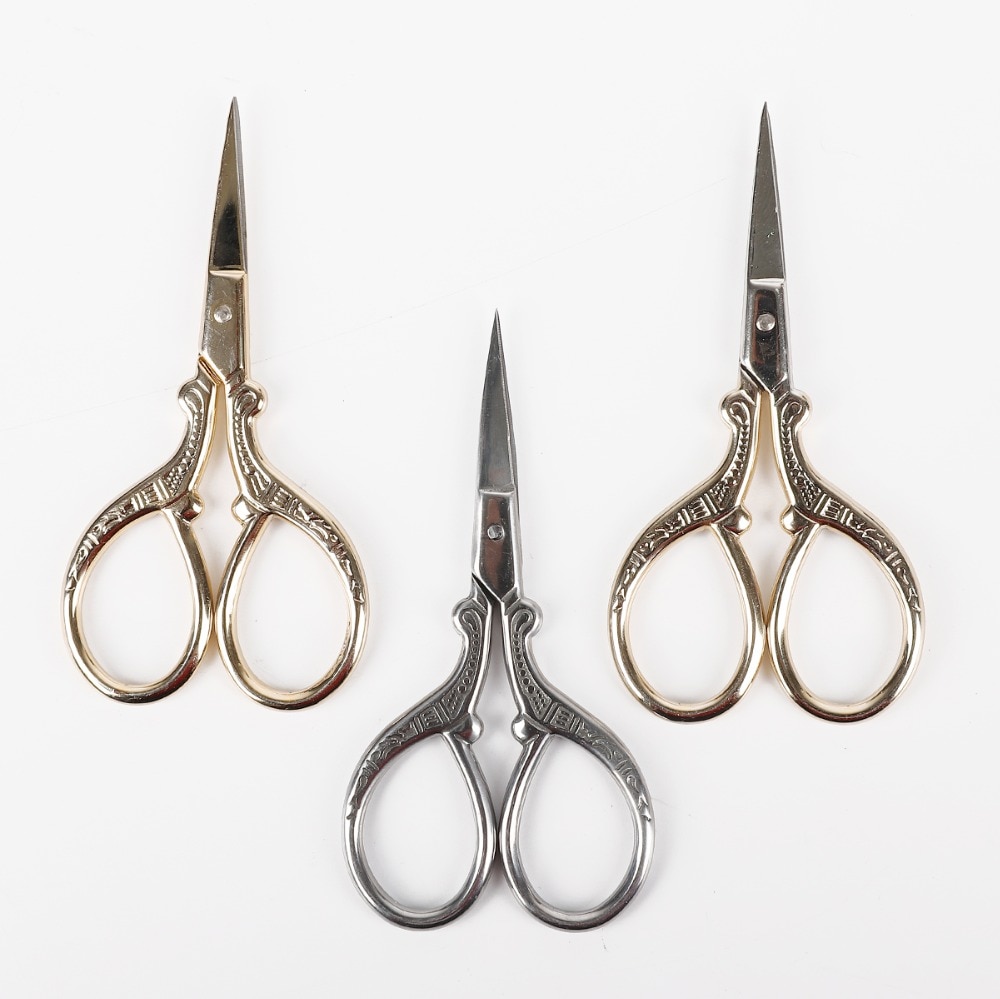 1pcs Exquisite Stainless Steel Antique Scissors European Retro Classic Craft Sewing Handicraft Scissor DIY Stitch Tools