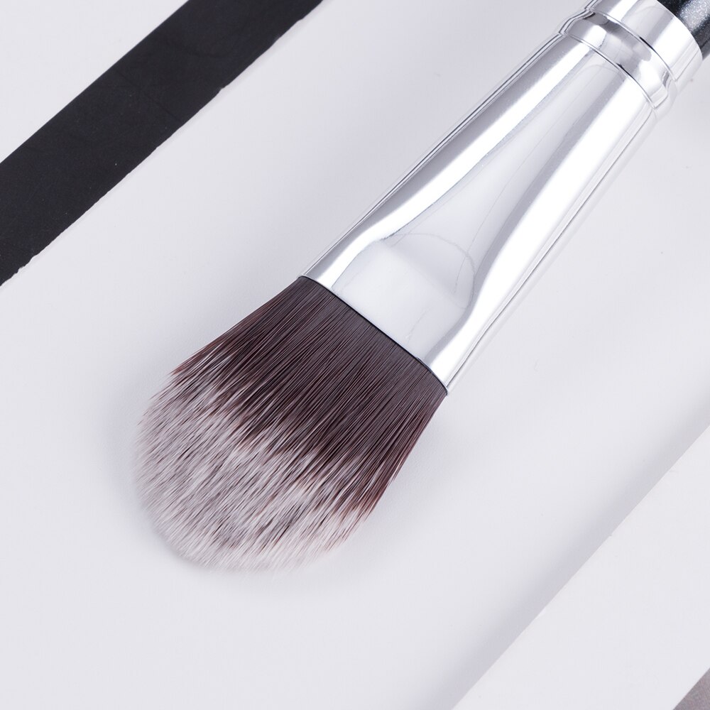 BEILI-brochas de maquillaje negras, pincel plano para base, pelo sintético, mascarilla única, herramientas de maquillaje