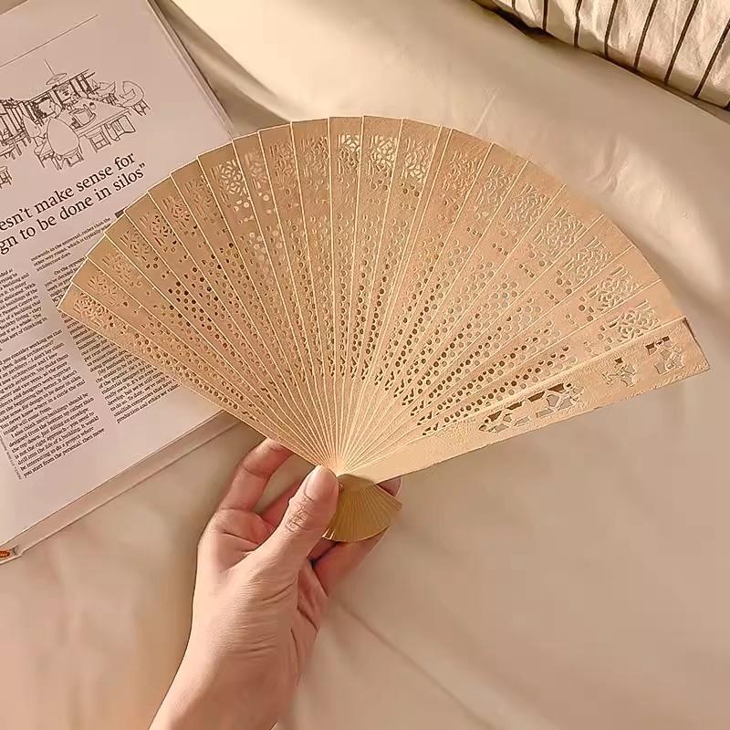 Abanico plegable de madera, decoración de mano, abanico de bambú antiguo para danza femenina, abanicos plegables, abanico de madera tallado hueco, artesanías
