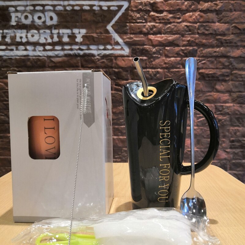 Taza de cerámica para beber OUSSIRRO, creativa, con personalidad minimalista, pajitas a granel, cuchara para hombre y mujer, taza para el hogar para oficina