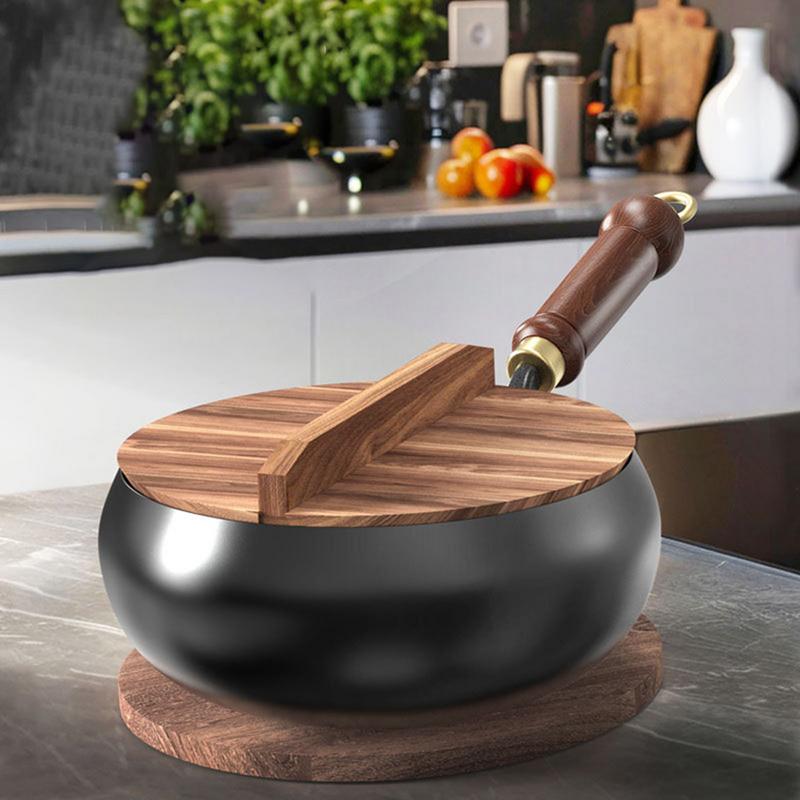Chinese Flat Bottom frying pan Big Belly Non-stick Pan Without Coating Deep Iron Pot with Wooden pot lid 24cm Diameter Stir-Fry