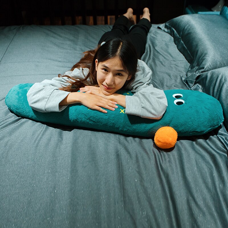 Cojín largo de fruta de Cactus zanahoria fresa, cojín de comida de imitación, de cumpleaños para niñas, almohada Kawaii, comida de felpa