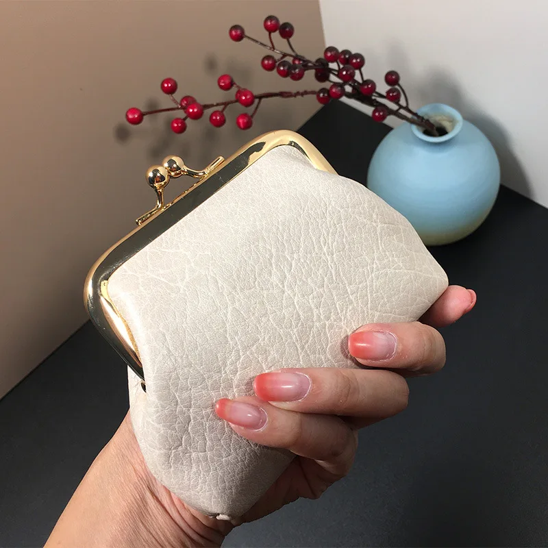 Women's Coin Purse Oil Wax Leather Wallet Buckle Mini Wallet Coin Bag Lipstick Storage Bag Ladies Clutch Bag Case: Brown