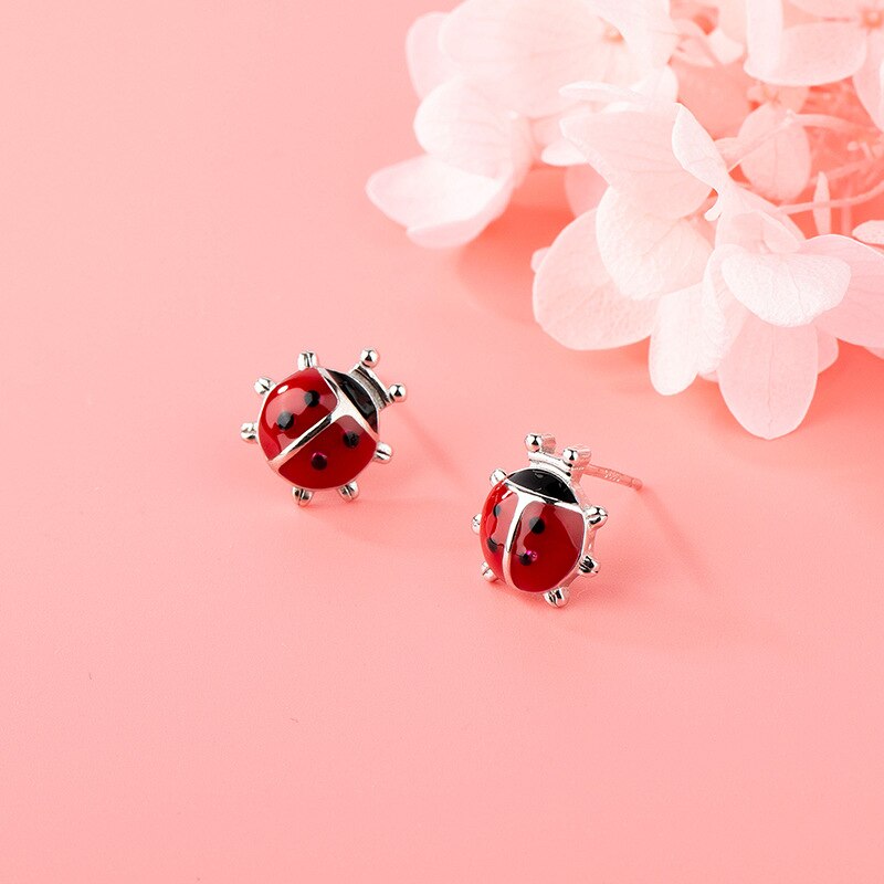 Reale dell'argento Sterlina 925 Coccinella Orecchino Della Vite Prigioniera Rosso Delicato Coccinella Orecchini Delle Viti Prigioniere per Le Donne Ragazze Figlia Grangdaughter Sorelle