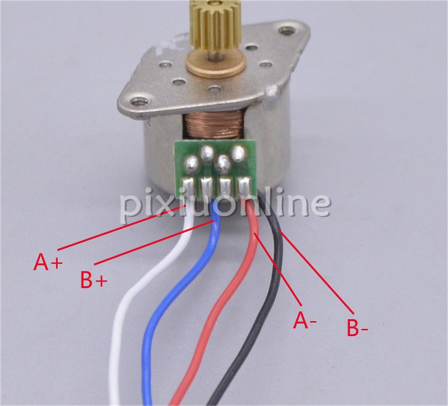 2 unids/pack DS748 2 fases 4 líneas 14,7 omega Stepper Motor Stepper ángulo 18 Rusia