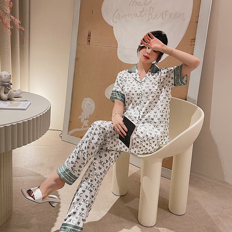 Pijama de manga corta para mujer, conjunto de camisón de seda de hielo, ropa fina para el hogar, ropa de dormir holgada de satén