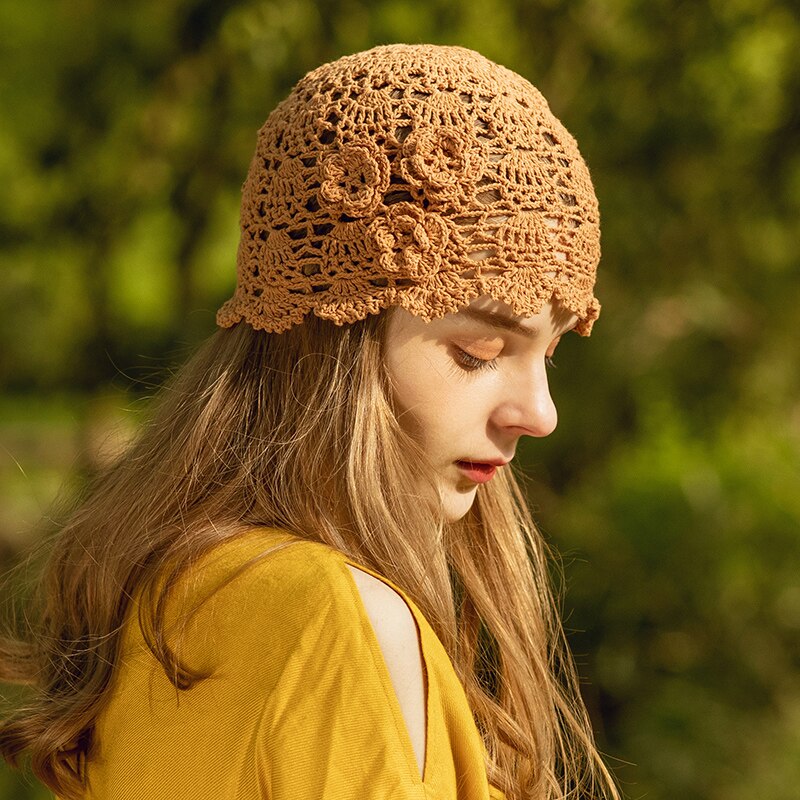 B-7955 Adult Knitting Hats Autumn Casual All-match Flower Beret Hats Lady Sweet Cute Woolen Cap Knitted Hat Adjust: Khaki