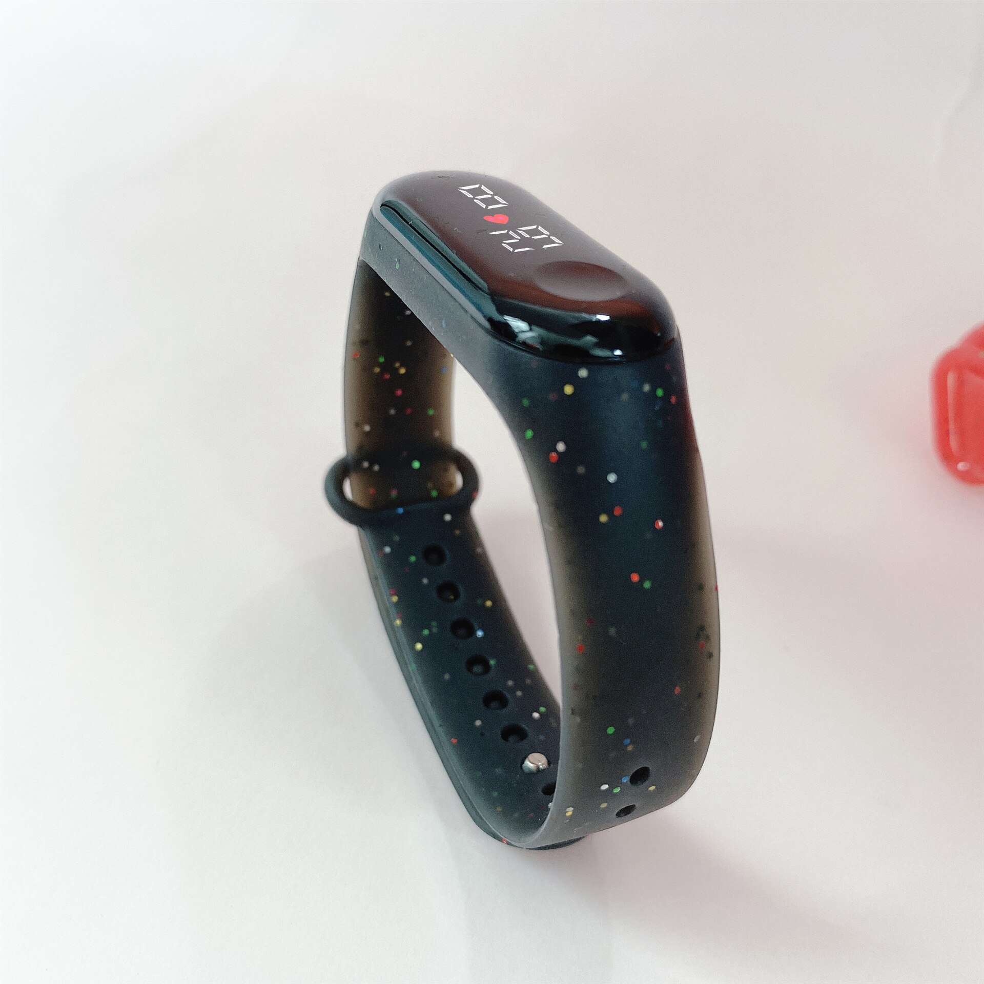 Montres numériques pour enfants filles et garçons, rose, LED, Simple, étanche, bracelet en Silicone: Black