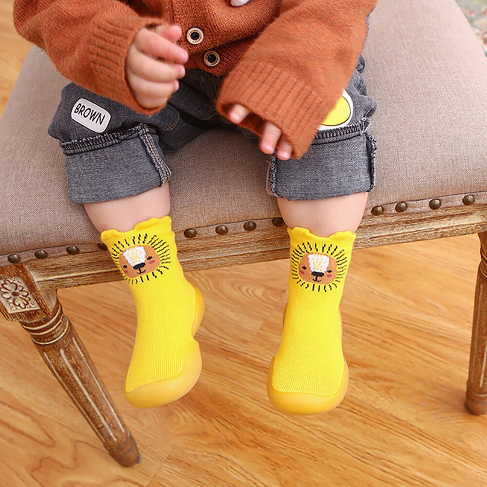 1 paire mignon dessin animé bébé chaussettes anti-dérapant chaussures chaussettes avec semelles en caoutchouc bébé fille garçon -né printemps été doux plancher chaussettes