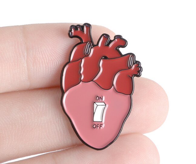 Regalrock Anatomisches Herz Pins Gothic Anatomie Orgel Herz Punk Broschen Tasche Kleidung Revers Heißer Abzeichen Halloween Schmuck: B