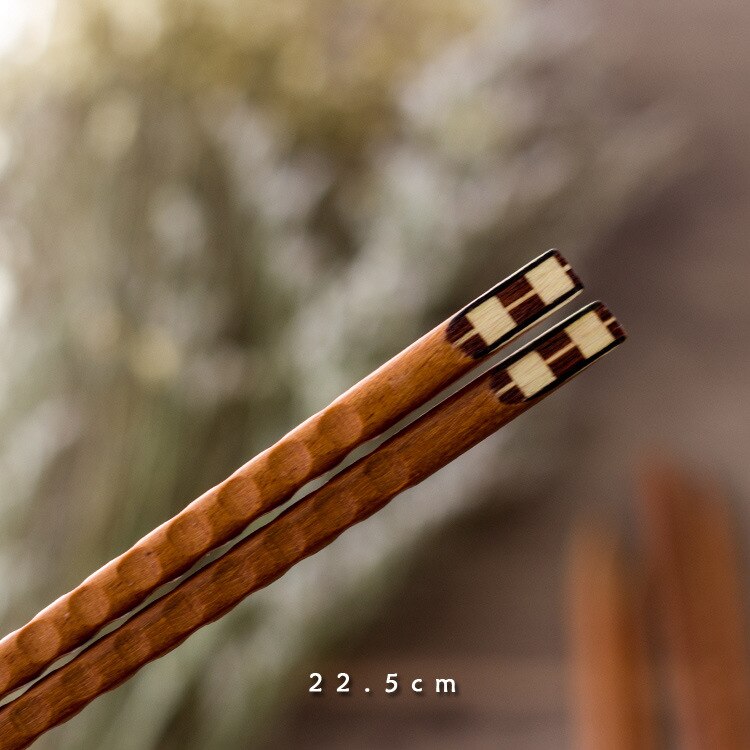 Juego de palillos de madera de hierro Natural japonés hecho a mano, de valor, cordel de comida china para Sushi 1 par: Black