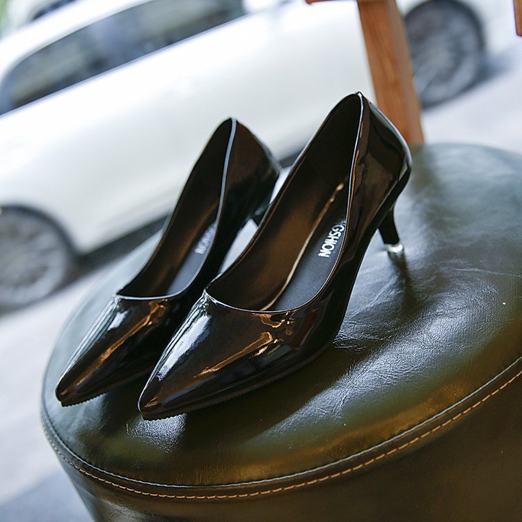 Chaussures de bureau simples pour femmes, grande taille 34-43 , bout pointu, groupe de pompes pour femmes, talons hauts peu profonds, chaussures de fête en pu pour femmes