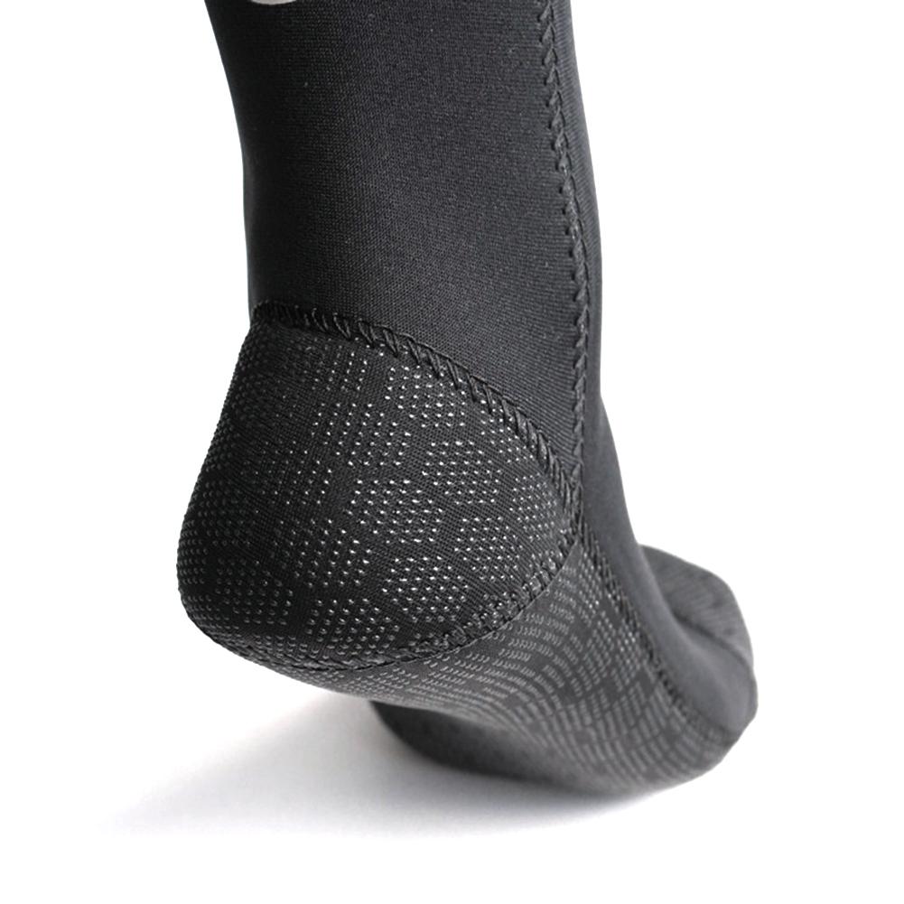 1 Pair 3mm Swimming Boot Socks Scuba Wetsuit Neoprene Diving Socks Prevent Scratches Warming Snorkeling Socks Sporting Goods