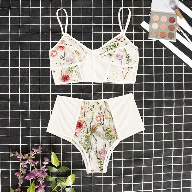 Leechee Women Underwear Embroidery Set Wire free Sexy Lingerie Mesh transparent Bra set Wire free V neck Floral Push up Bralette: White / L