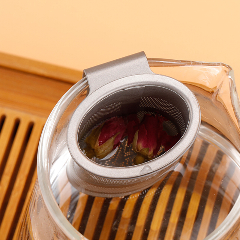 Titanium Tea Strainer Reusable Tea Infuser Tea Strainer Teapot Loose Tea Leaf Spice Tea Filter Kitchen Accessories Handle Clip