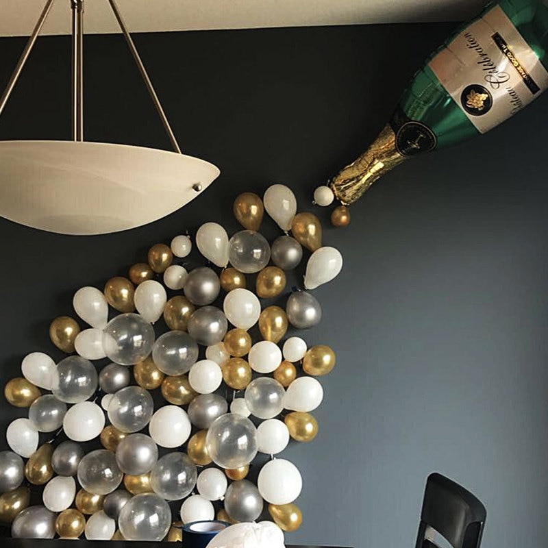 bouteille de champagne chaude coupe verre aluminium film ballon costume société cocktail fête anniversaire décoration célébrer une victoire