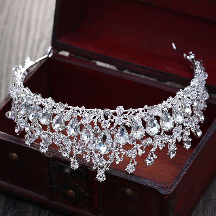 Magnífica Tiaras barrocas con diamantes de imitación para novias, cuentas de cristal chapadas en plata Vintage, diadema para mujeres, accesorios para el cabello de boda