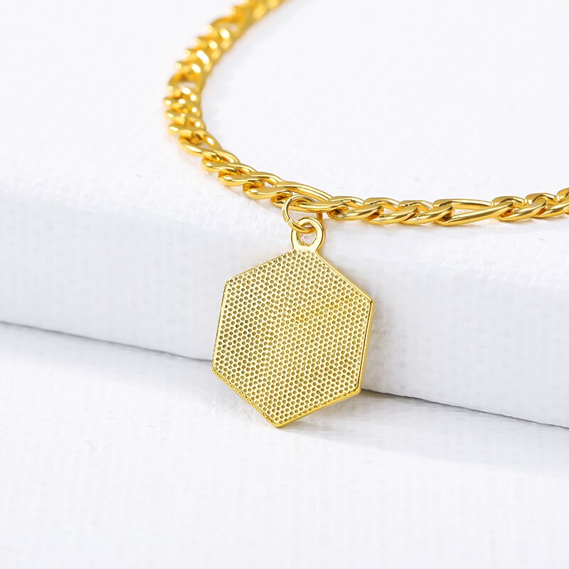 Einzel Verkaufen Goldene Sommer Hexagon Alphabet Bein Armbänder Frauen Fuß Schmuck Fuß Kette Freundschaft knapp Initial Fußkettchen