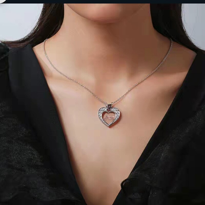 collier femme bijoux femme luxe one piece collier ras de cou accessoires Collier ras du cou avec ailes d'ange pour femmes, bijoux en forme de cœur, en cristal, chaîne mère, de fête des mères